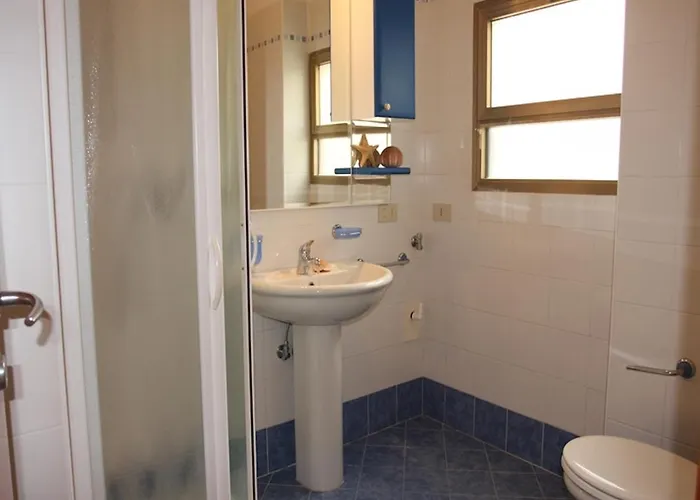 Two- Bedroom Flat With Sea View In Apartman Bibione