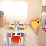 Two- Bedroom Flat With Sea View In Bibione