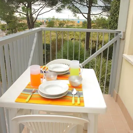 Two-bedroom Flat With Sea View In Bibione