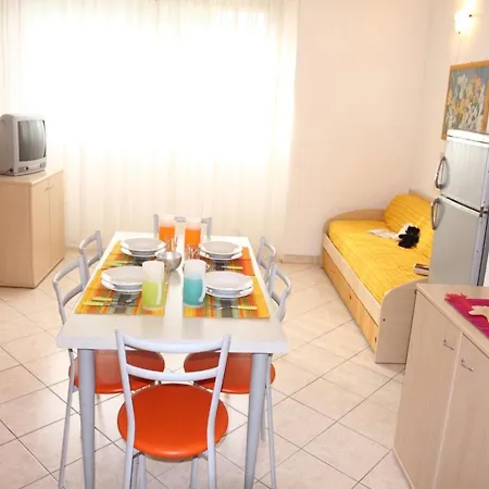 Two-bedroom Flat With Sea View In Bibione