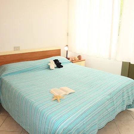 Two- Bedroom Flat With Sea View In *