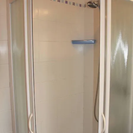 Appartamento Two-bedroom Flat With Sea View In