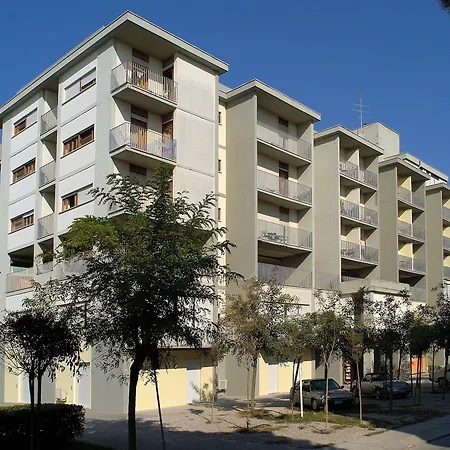 Two-bedroom Flat With Sea View In * Bibione